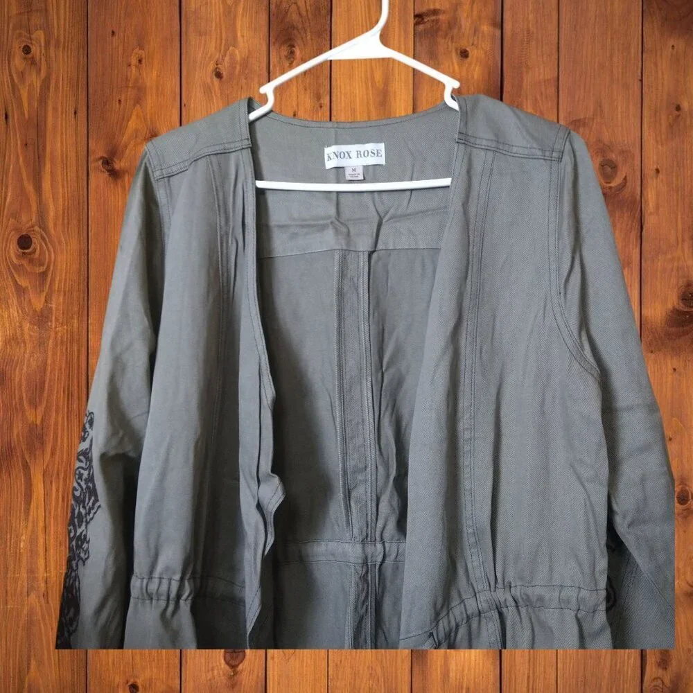 Knox Rose Women's Medium Embroidered Cinched Waist Green Long Sleeve Jacket NEW